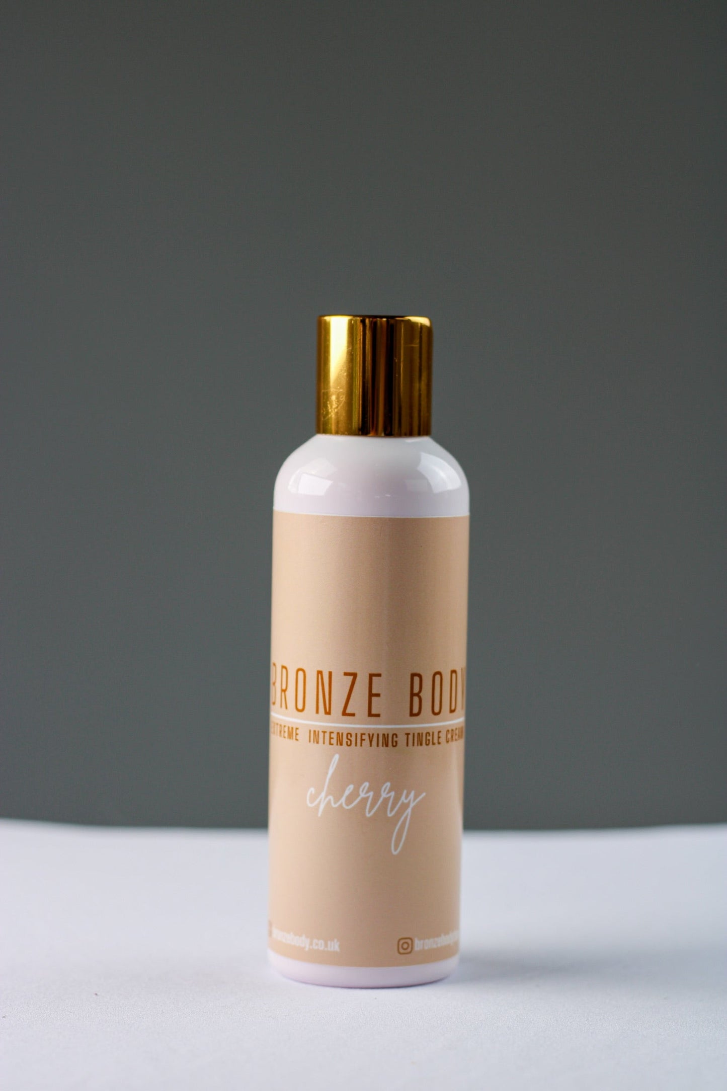 Non-Tingle Tanning Gel & Cream Duo – Deeper, Lasting Tan